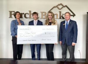 Scholarship-Recipient-3